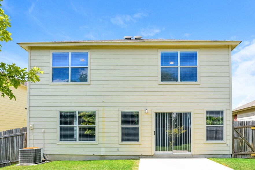 Building Photo - 8014 Icicle Trail
