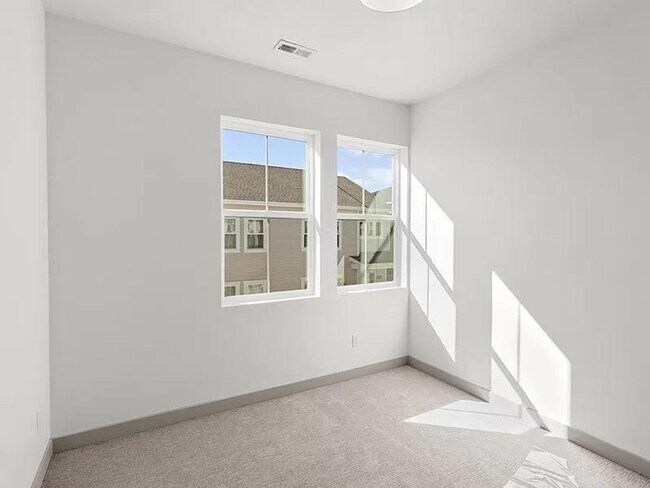 Building Photo - 11576 Dorian Dr