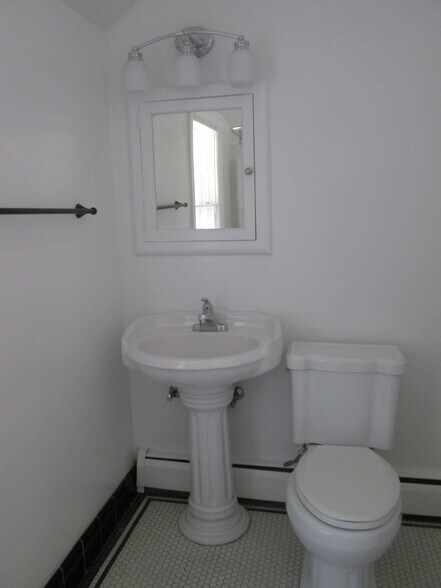 Vanity & sink - 501 N Sherman Ave