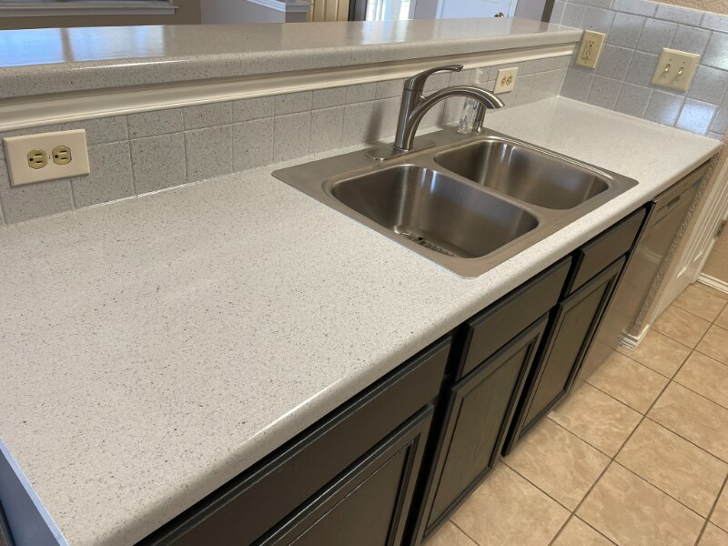 Building Photo - 204 Prairie Springs Loop