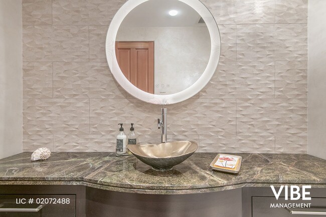 Building Photo - Rare Grand Estate in North Ranch — Resort Living at Its Finest
