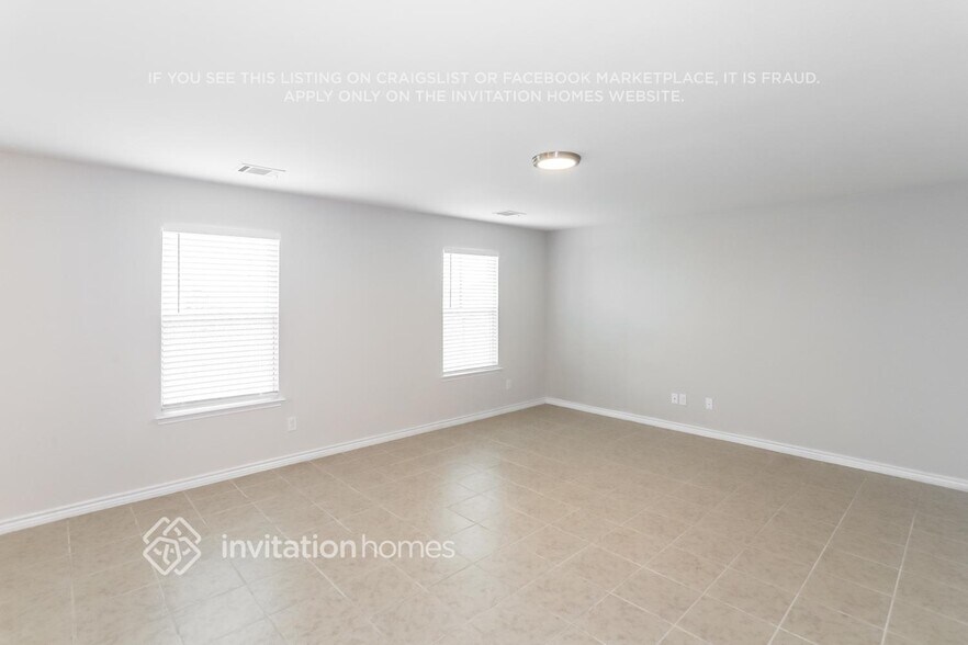 Building Photo - 2785 Tobias Ln