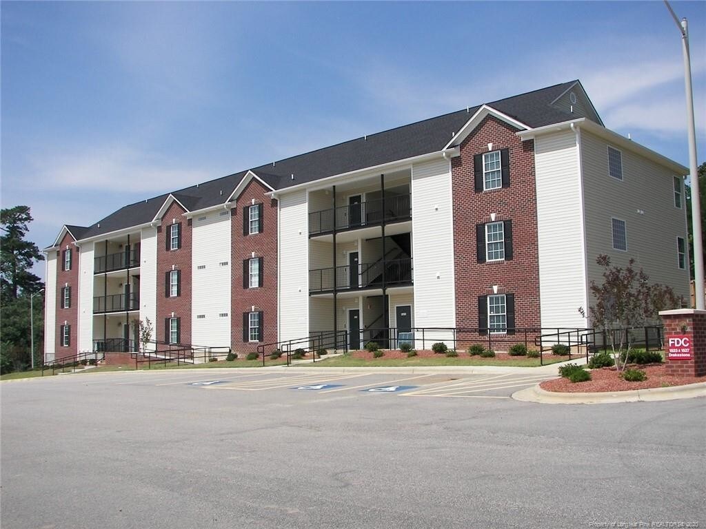 1527 1 Drakestone Ct Fayetteville Nc Apartment Finder 1527 1 Drakestone Ct Fayetteville Nc Apartment Finder