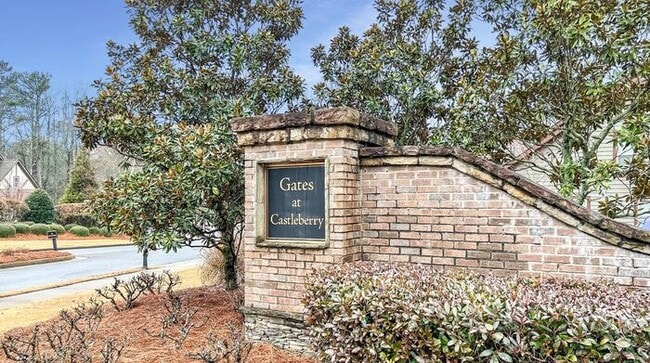 Building Photo - Stunning Cumming Executive Home, Hand Scra...