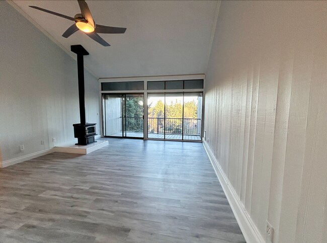 Building Photo - Sixty 01 Condominiums - Redmond