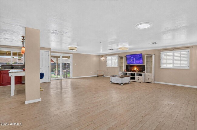 Building Photo - 3629 E Winchcomb Dr
