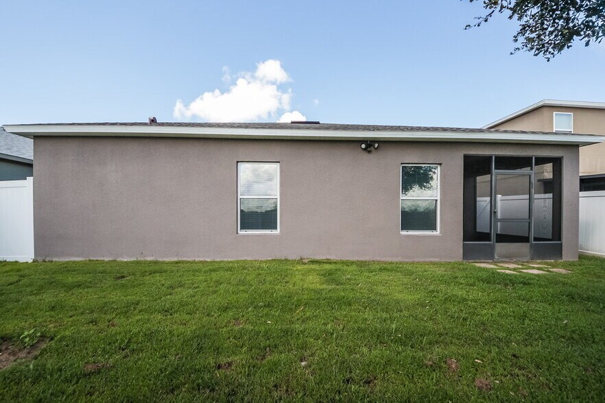 Building Photo - 4921 Windbourne Way