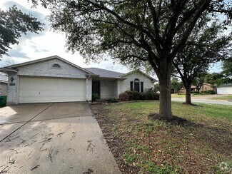 Building Photo - 17320 Bishopsgate Dr