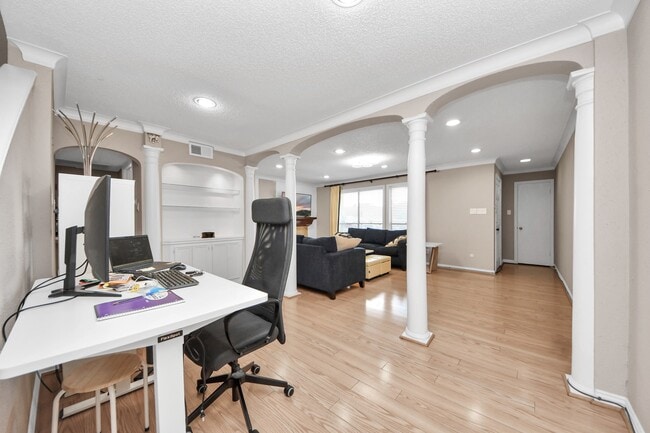 Building Photo - 781 Country Pl Dr