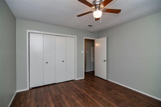 Building Photo - 7616 Parkwood Ln