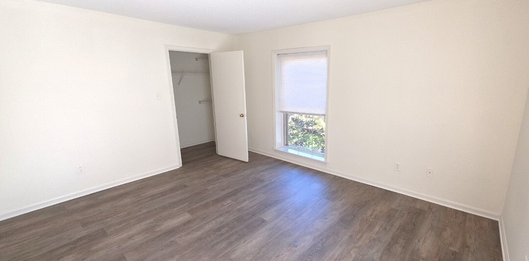 Master Bedroom Walk-In Closet - 3115 Patrick Henry Dr