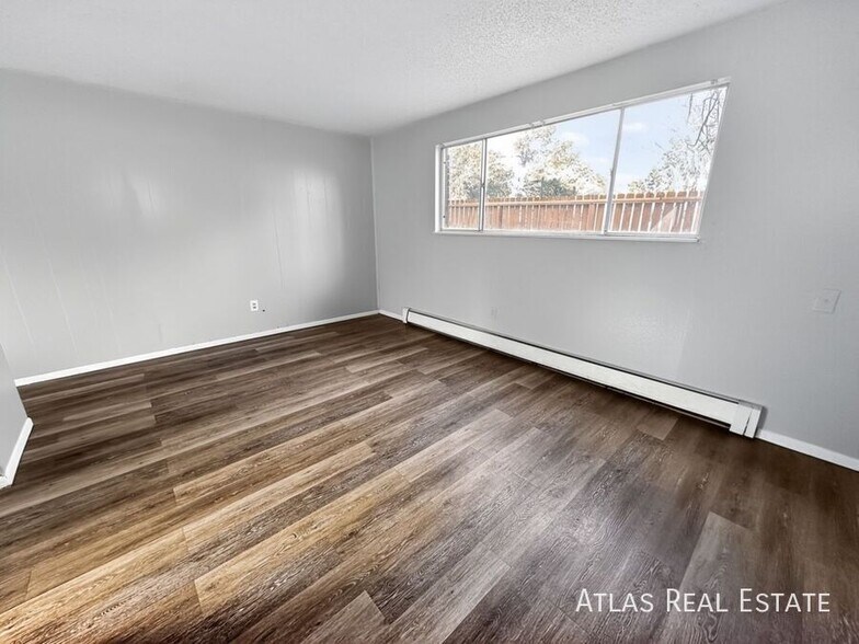 Building Photo - 2855 W Montebello-2