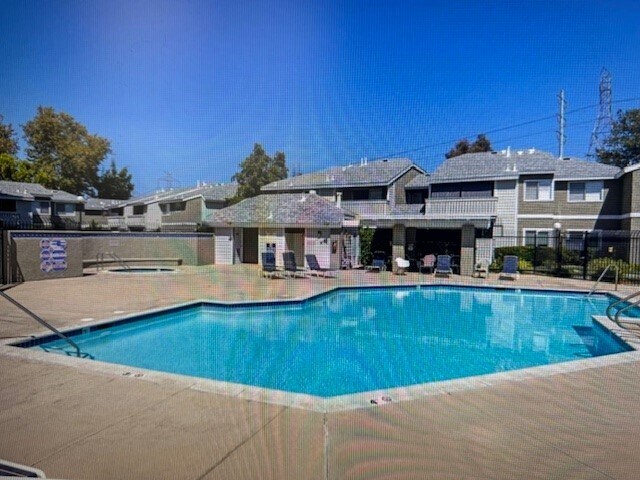 Building Photo - 27648 Susan Beth Way