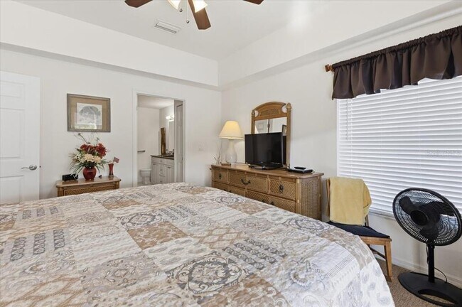 Building Photo - 102 NATURES Way