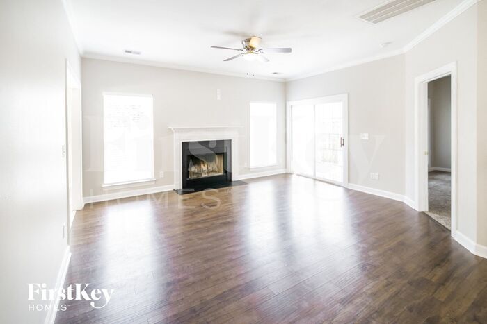 Building Photo - 126 Garden Grove Dr
