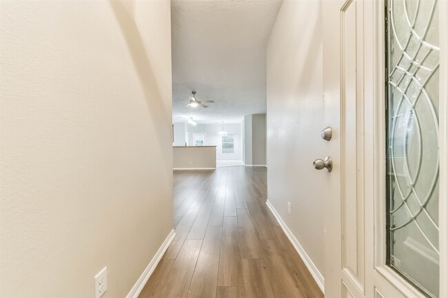 Building Photo - 3107 Braepark Ct