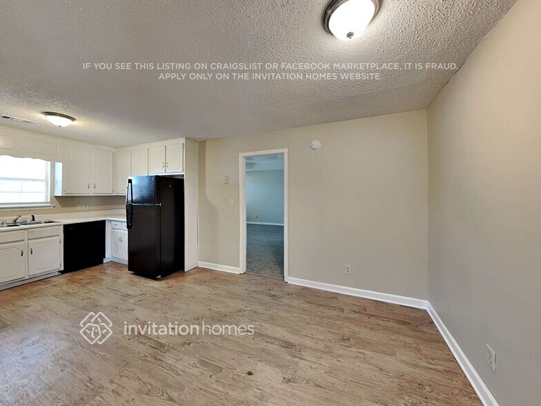 Building Photo - 6007 Windchase Ct SW