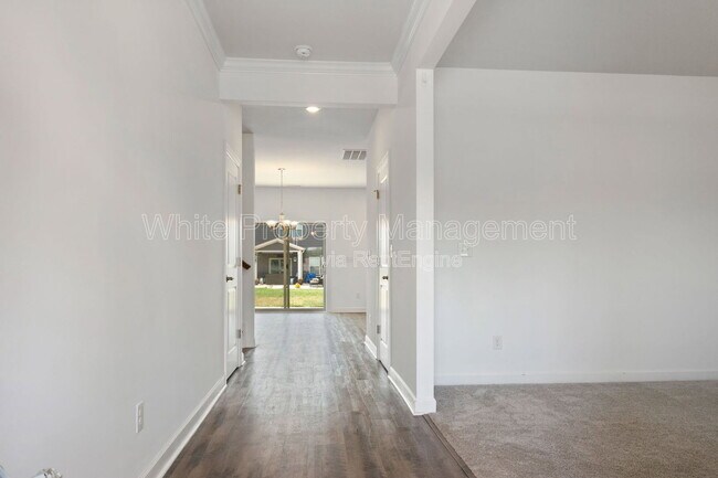 Building Photo - 4962 Durneigh Dr
