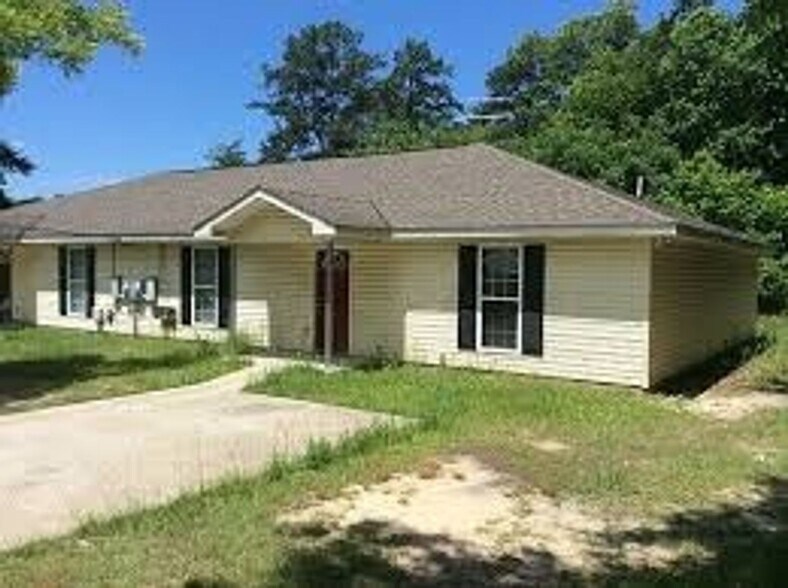 Primary Photo - 1741 Elvan Ave