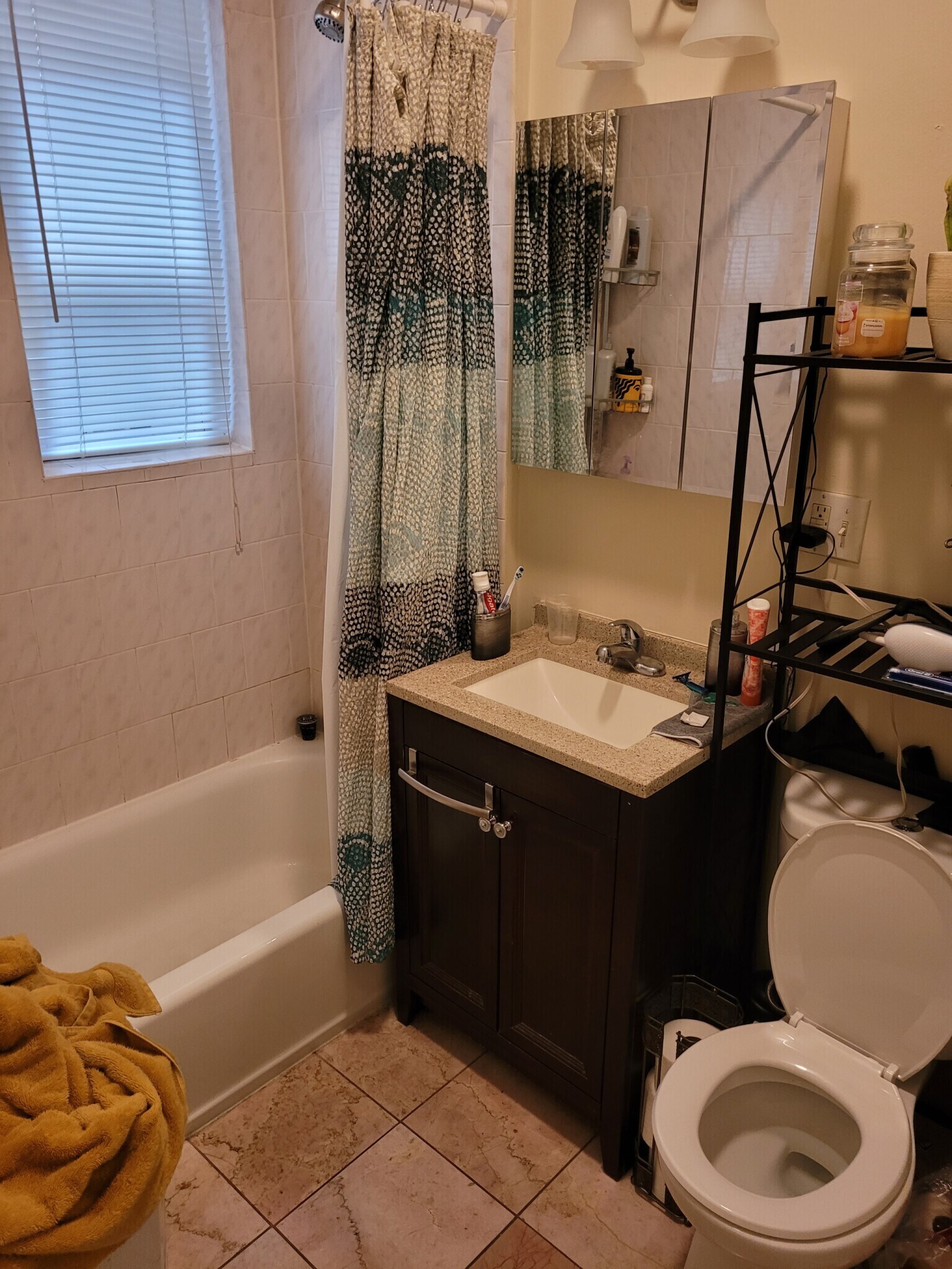 Building Photo - 38 Hemenway St