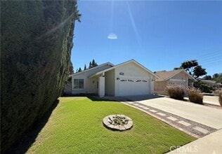 Building Photo - 14942 Waverly Ln