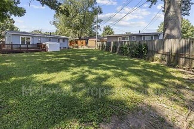 Building Photo - 925 Gonzaga Ln