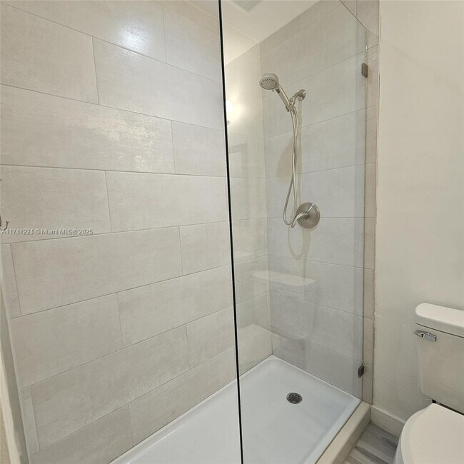 Building Photo - 11510 SW 181st St