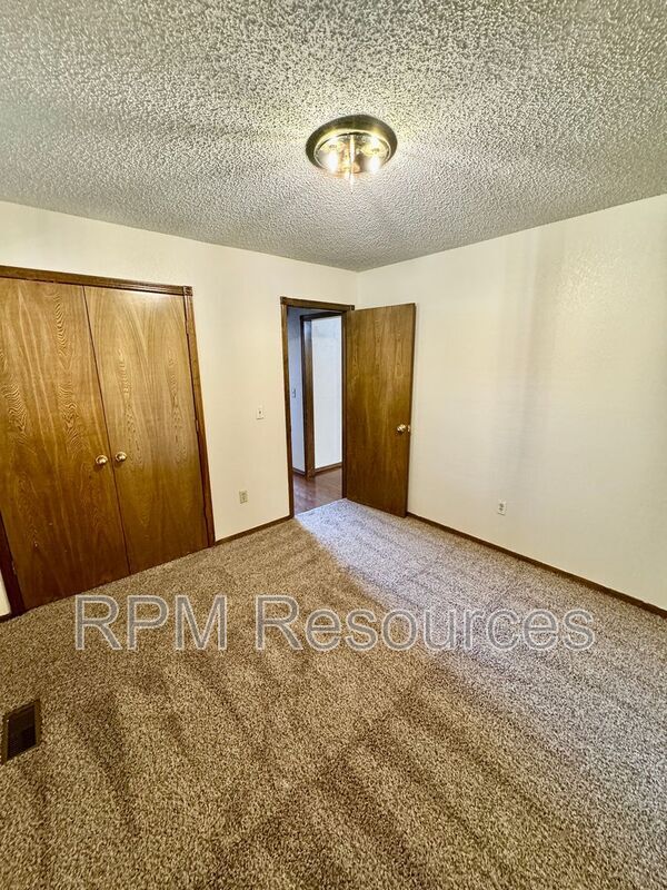 Building Photo - 1312 NW 184th St