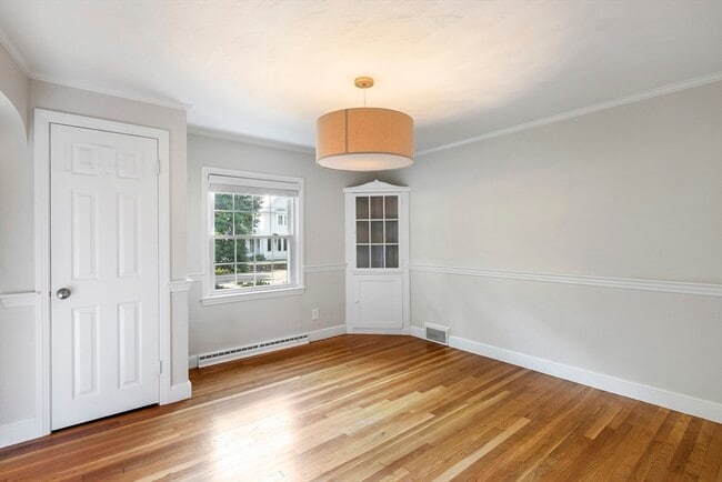 Building Photo - 216 Claybrook Rd