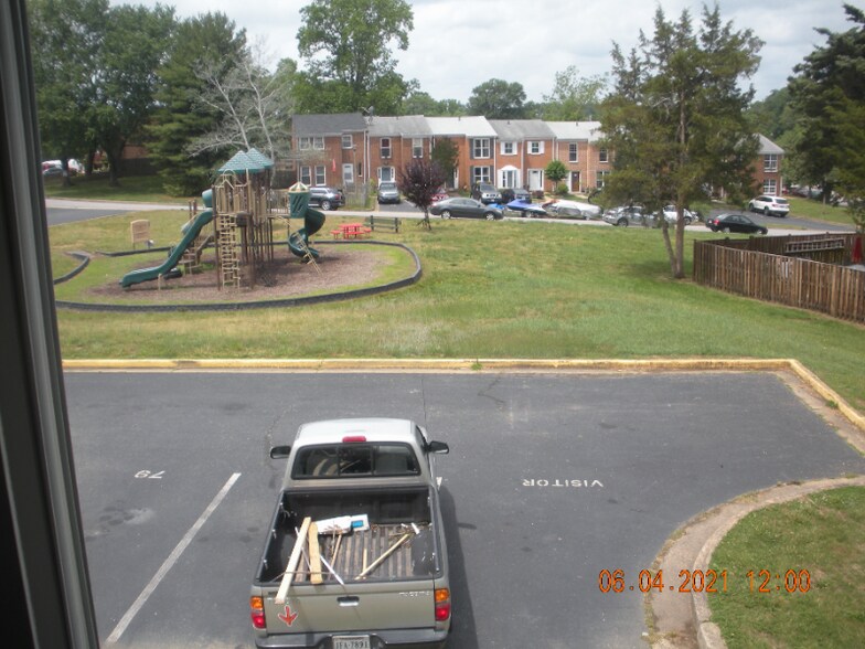 Building Photo - 79 Chestnut Dr