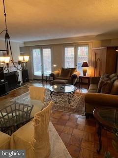 Building Photo - 801 S Pitt St