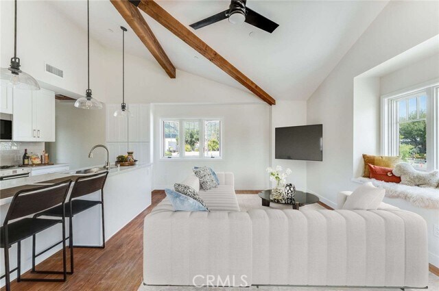 Building Photo - 117 N Vista Bonita Ave