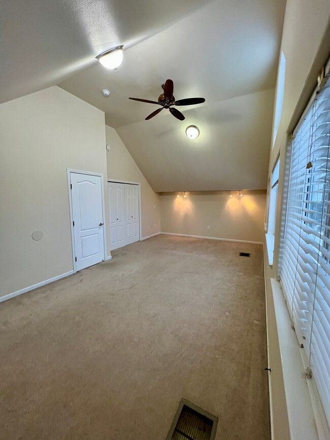 Building Photo - Beautiful 3 bedroom home in Fox for rent /...