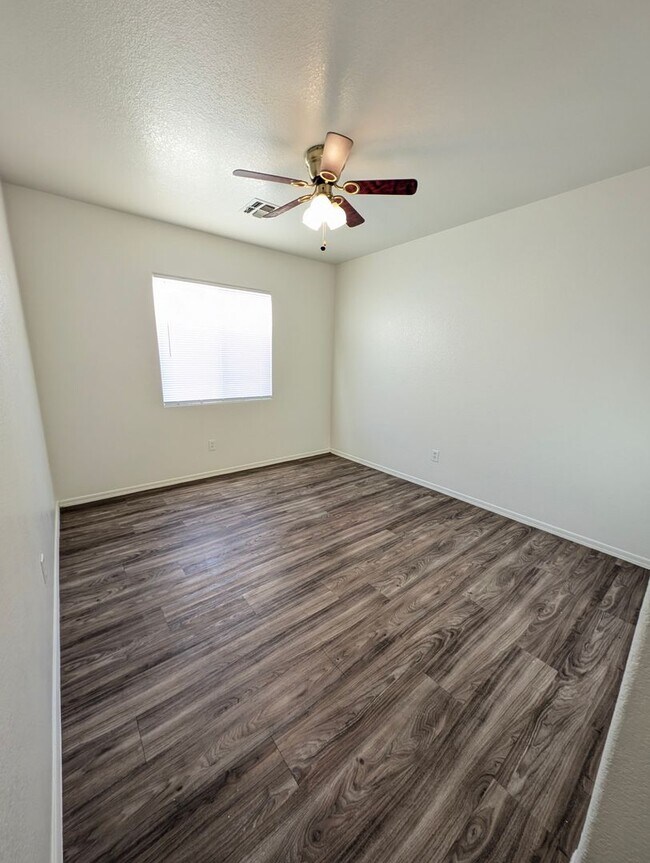 Building Photo - AVAILABLE NOW IN SAN TAN RANCH GILBERT!!!