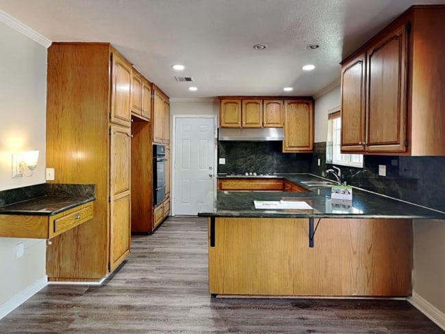 Building Photo - 378 W 53rd St