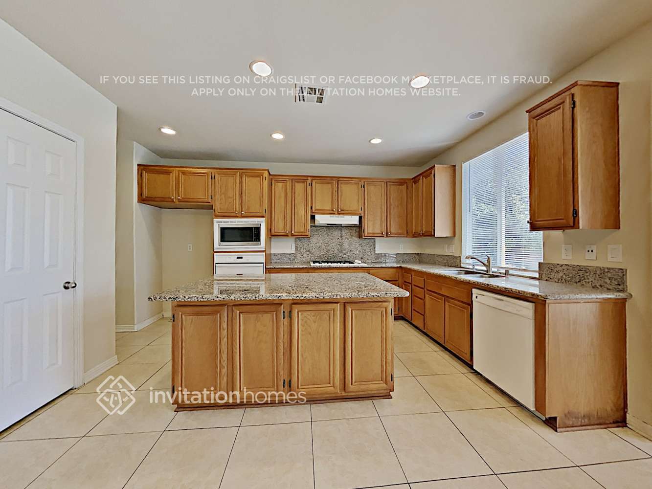 Building Photo - 1036 Crystal Springs Pl