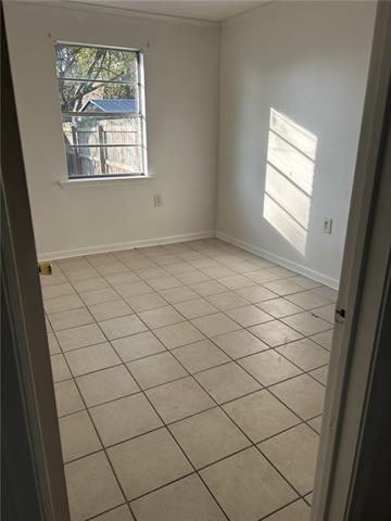 Building Photo - 219 Emerson Dr