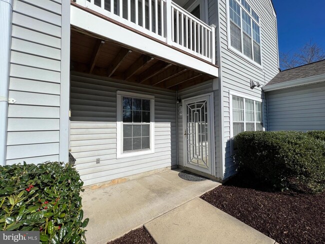 Building Photo - 8720 Grasmere Ct