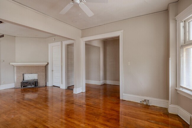 Building Photo - 1150 N 33rd St