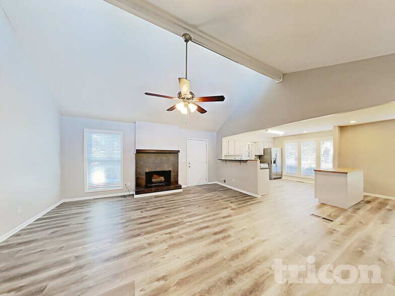 Building Photo - 567 Shannon Green Cir SW