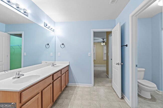 Building Photo - 1209 Heartwood Ave