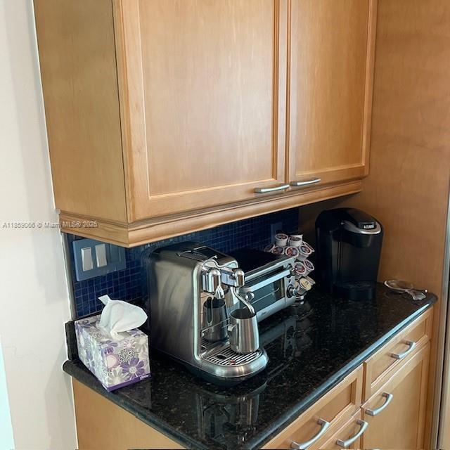 Building Photo - 20201 E Country Club Dr
