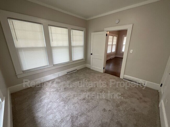 Building Photo - 508 Denny St