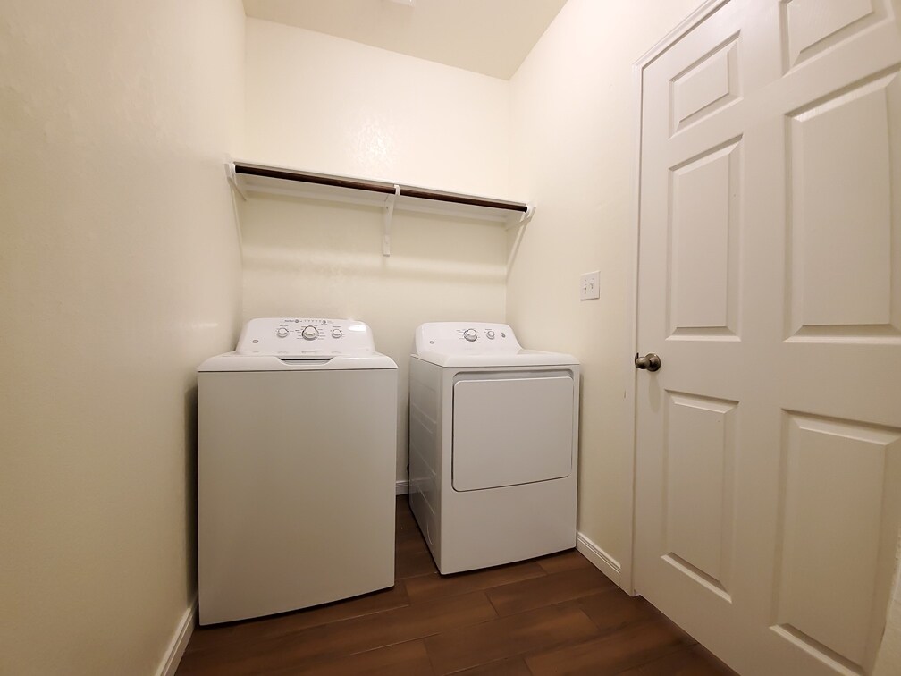 Building Photo - 8715 8th St