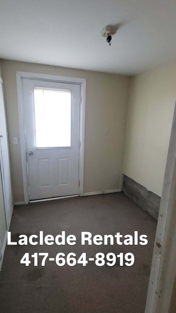 Building Photo - 3 BEDROOM 1 BATHROOM HOUSE FOR RENT