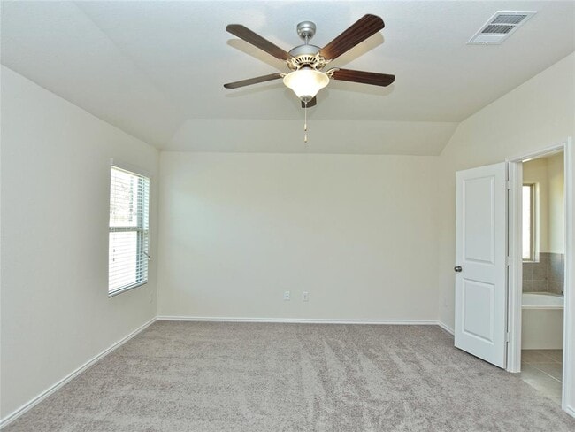 Building Photo - 21712 Gallus Dr