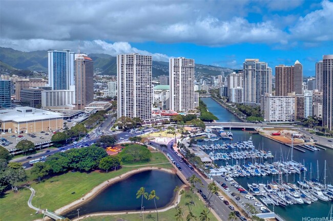 Building Photo - 1650 Ala Moana Blvd