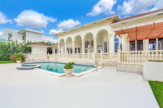 Building Photo - 166 Bal Bay Dr