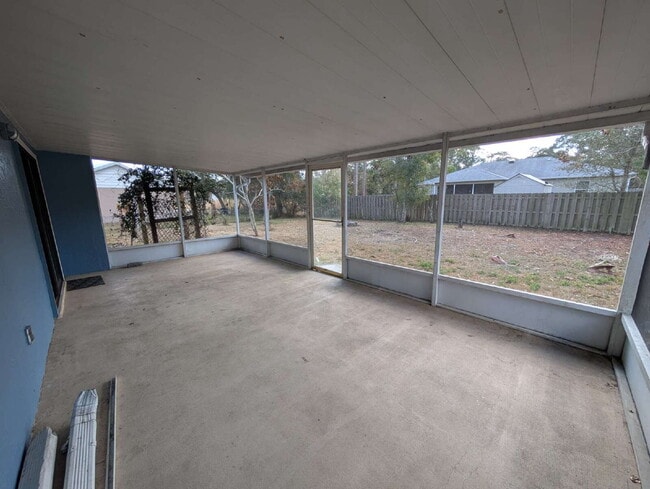 Building Photo - 3-Bed Oasis in Palm Bay!