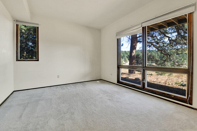 Building Photo - 2296 Pebble Beach Ct